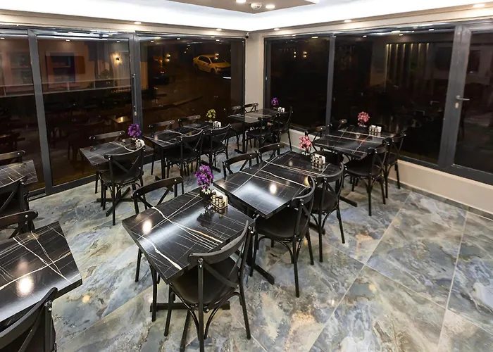 Ria Suites Boutique Hotel